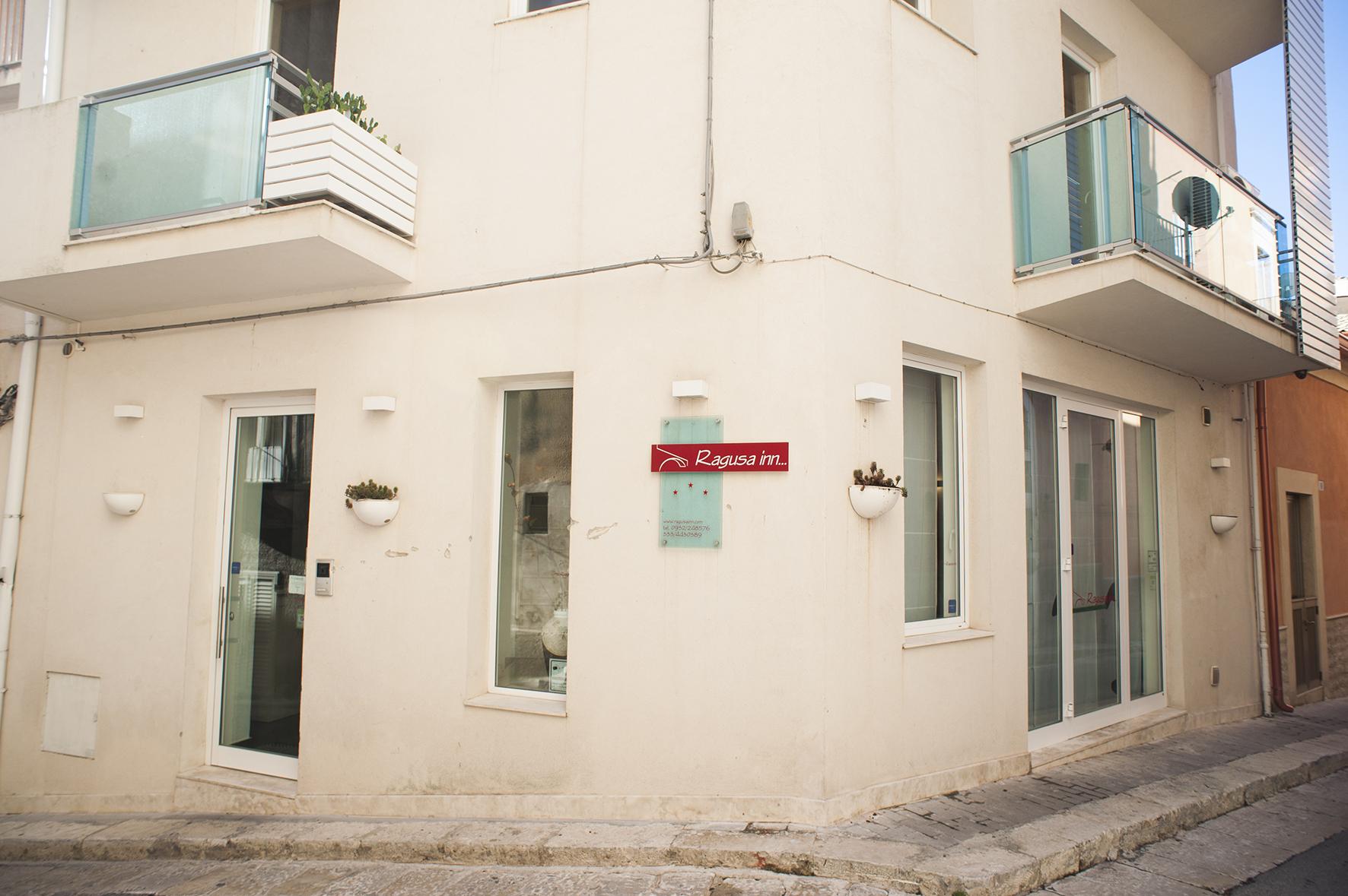 Ragusa Inn Exteriör bild